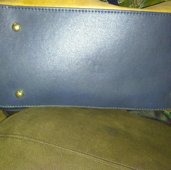 Bag - Picture 2 of 4